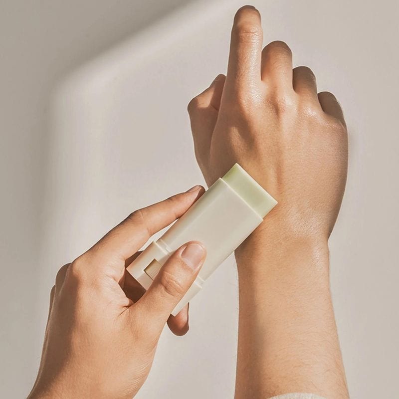 BEAUTY OF JOSEON - Ματ Αντηλιακό Στικ με Άρωμα Mugwort & Camelia SPF50+ PA++++ 18g