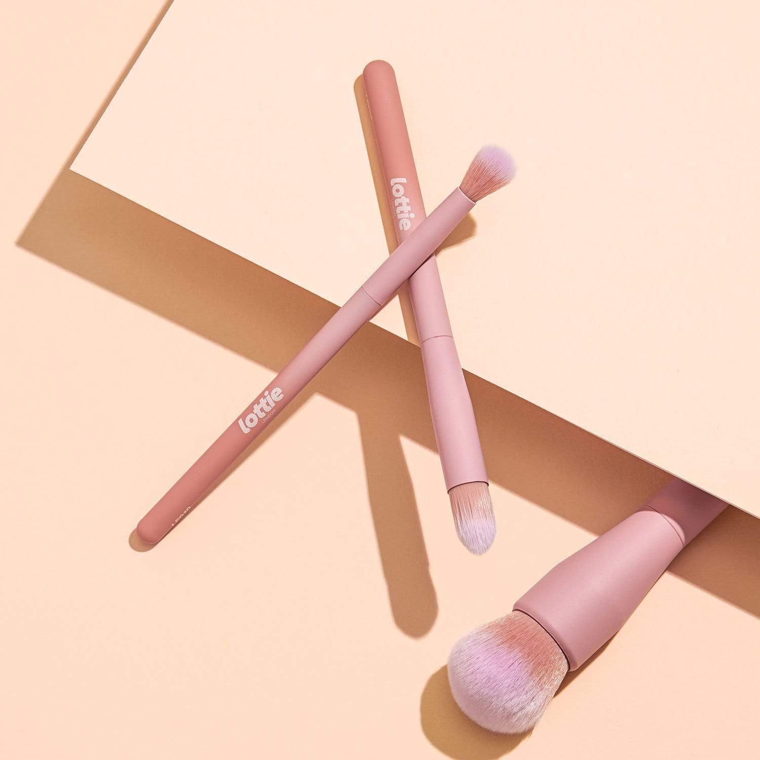 Tapered highlighter brush 100% Vegan