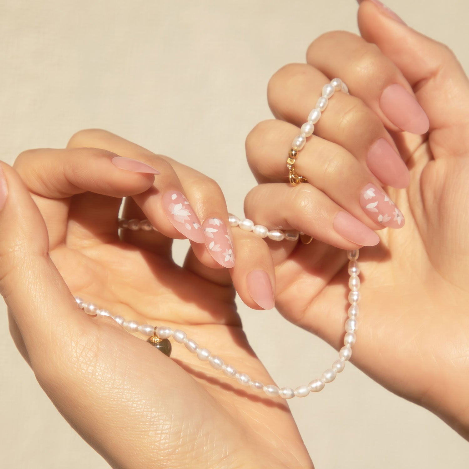 Lottie x KimKim stay press'd- glazed and unfazed