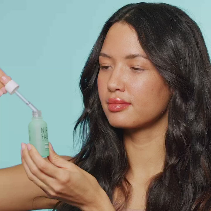 Φόρτωση βίντεο: Συμπύκνωμα Hyaluronic Fix Extreme 2%