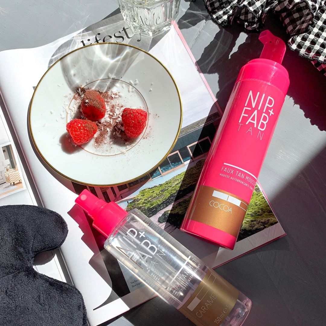 SELF TAN SPRAY CARAMEL μαύρισμα